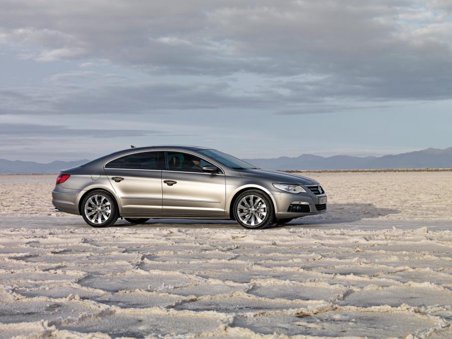  Volkswagen Passat CC 2008 года  (фото 61 из 121)